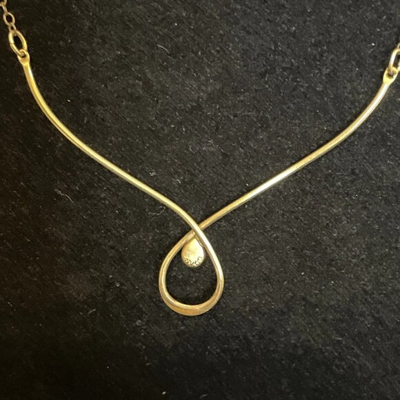 Vtg Avon 1977 Diamond Loop NECKLACE 1 20 14K G.F. w Tiny Diamond - Picture 5 of 7